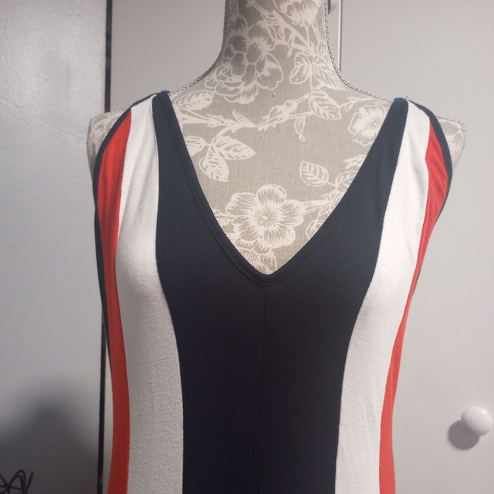 Venus Long Maxi With Rope Criss Cross Back - Picture 2 of 10